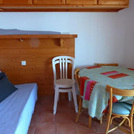 Apartment Centre Avec Terrasse Et Ascenseur - Fr-1-308-173 *